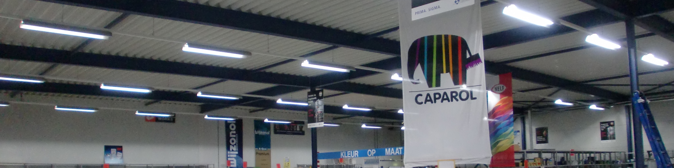 verfgroothandel voorzien van led verlichting